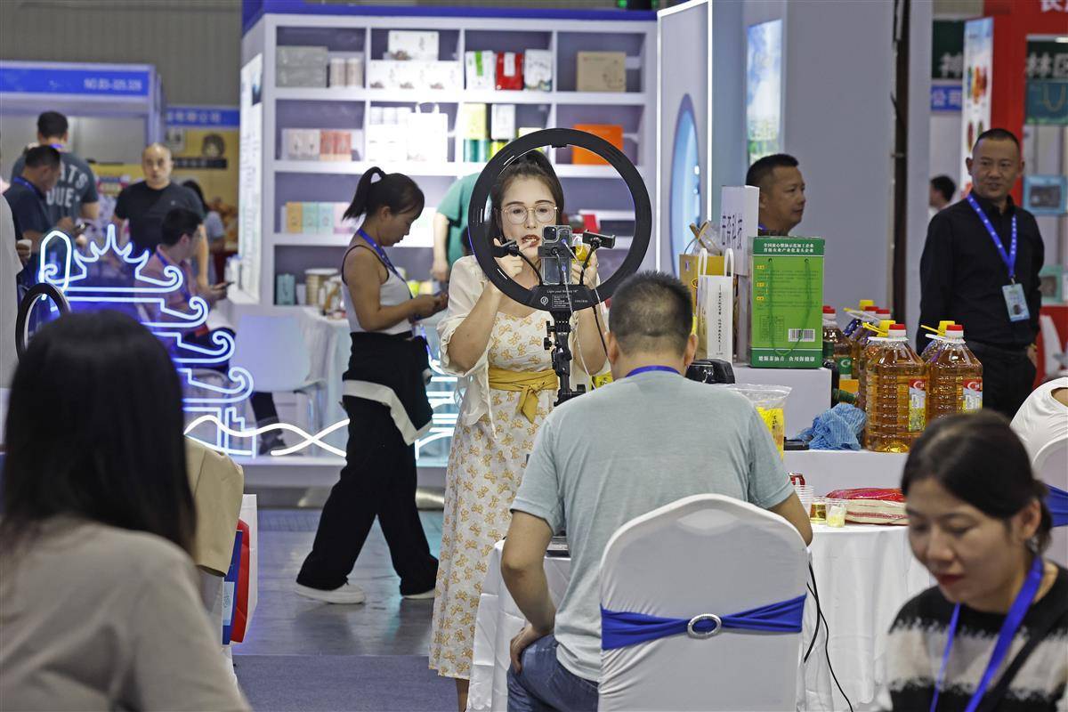 快乐炸金花3.5